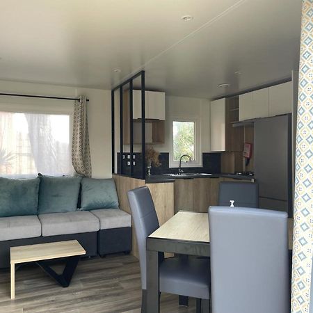 קאנט אן רוסיון Vesna Mobil Home מראה חיצוני תמונה