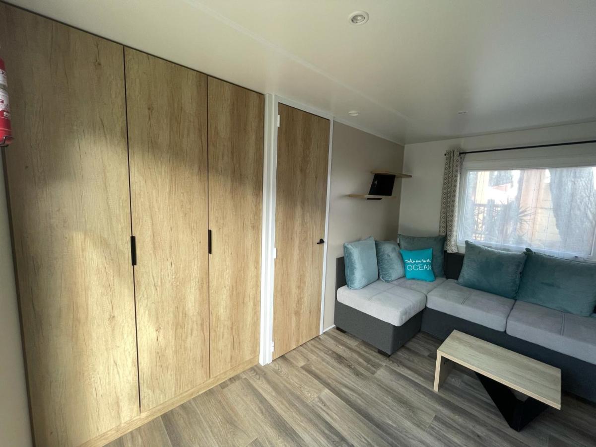 קאנט אן רוסיון Vesna Mobil Home מראה חיצוני תמונה