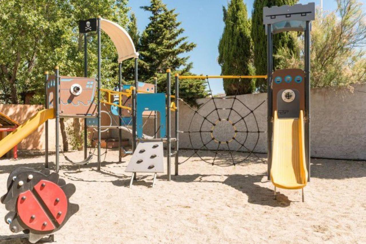קאנט אן רוסיון Vesna Mobil Home מראה חיצוני תמונה